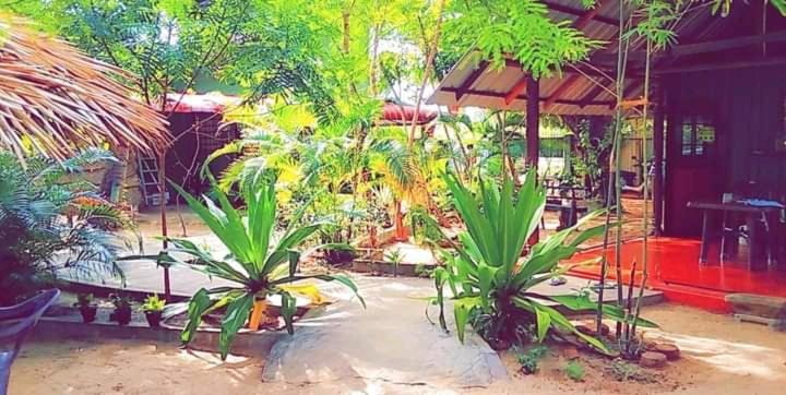 Naaval Beach Villa & Rooms Batticaloa Εξωτερικό φωτογραφία