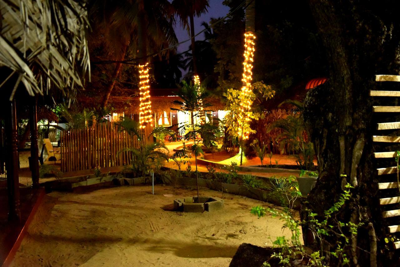 Naaval Beach Villa & Rooms Batticaloa Εξωτερικό φωτογραφία